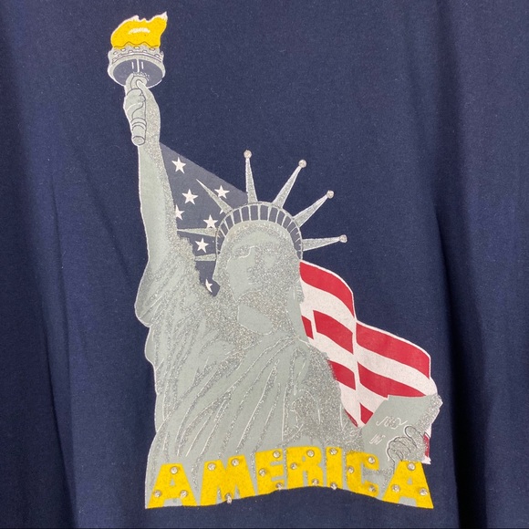 Statue of Liberty Patriotic 4th July blue t-shirt - Picture 3 of 8